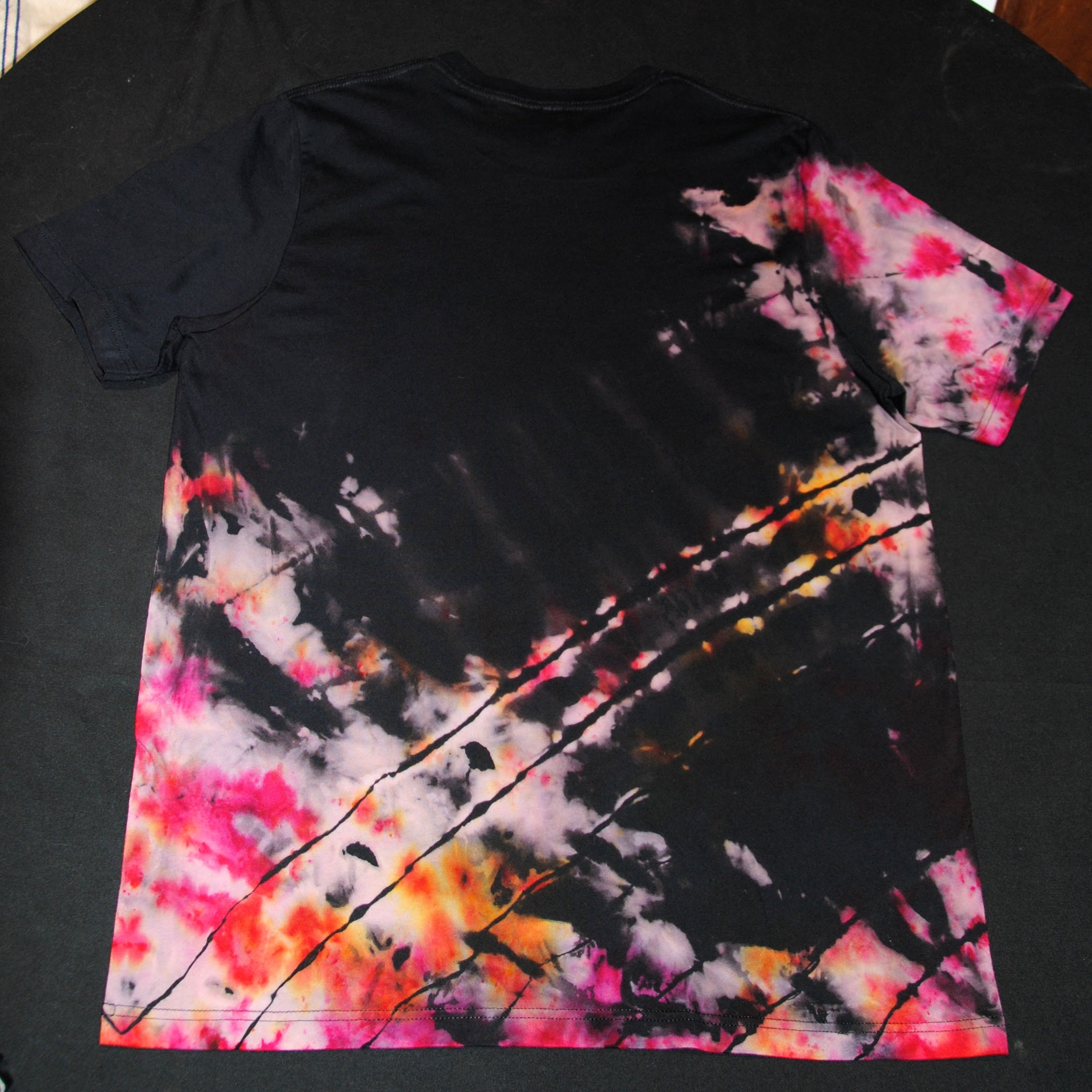 Reverse Arc Pink Tee